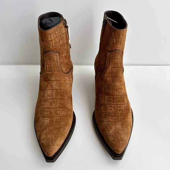 ✨New SAINT LAURENT Lukas Croc Embossed Suede 40mm Zip Western Booties Size 37.5 - Picture 3 of 12